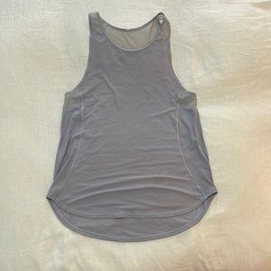 Lululemon light, purple tank